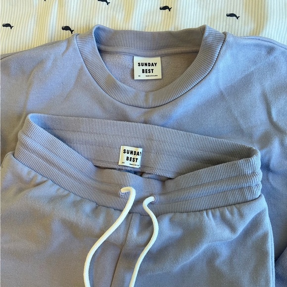 Aritzia Sunday Best fleece sweatsuits set size XS/XXS - Picture 4 of 4